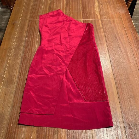 Sachin & Babi Pomegranate Red Off the Shoulder Sequin Cocktail Party Dress 2 NWT - Picture 3 of 7
